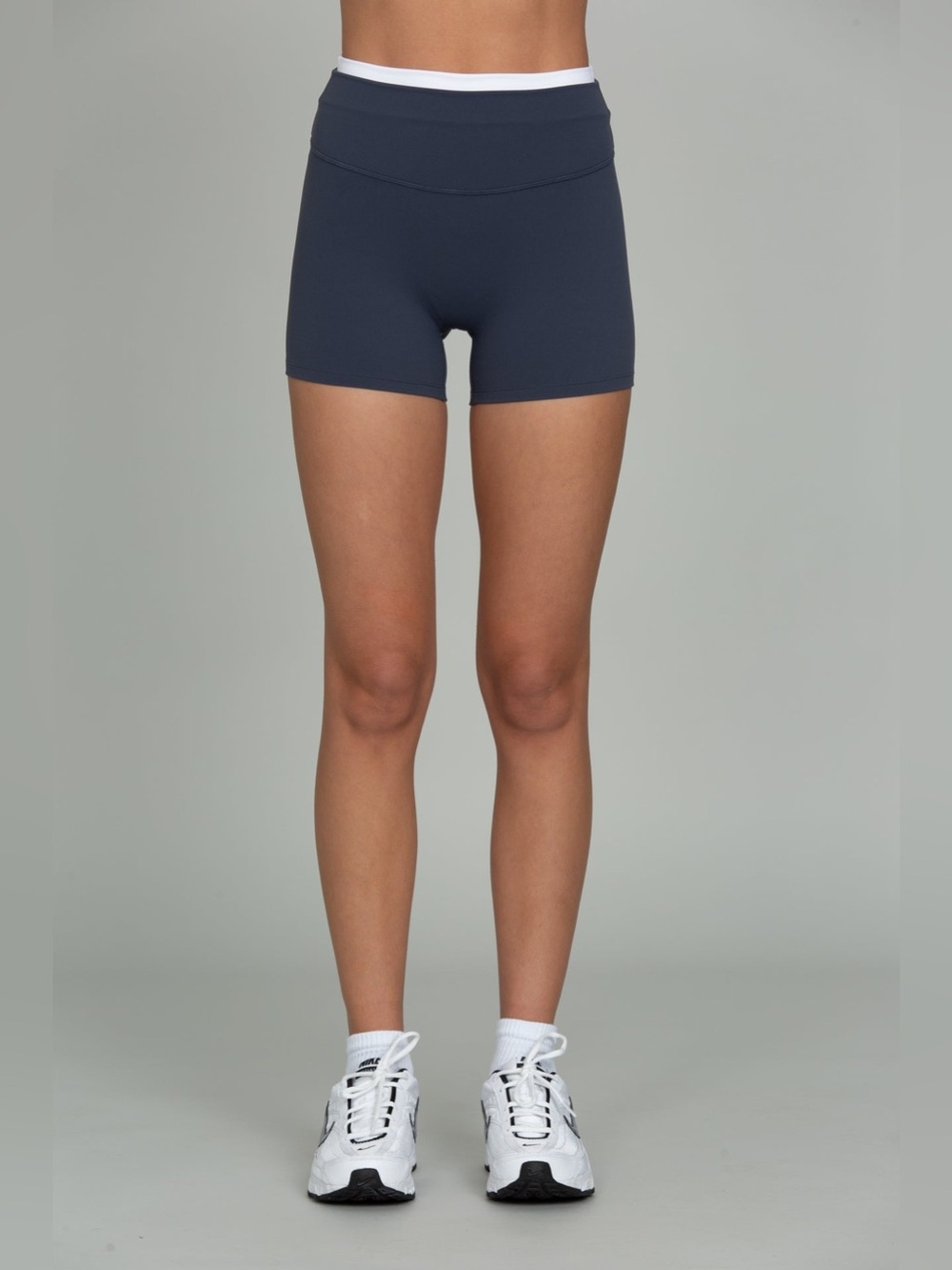 Gold Hinge Bluewash Double Waist StrydeForm Shorts Size Small